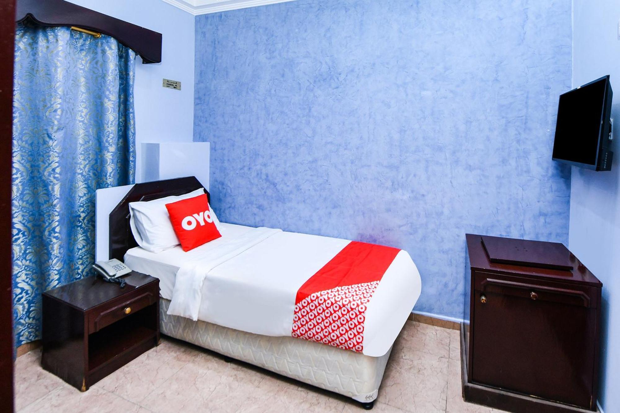 Oyo 137 Marina Hotel Muscat Luaran gambar