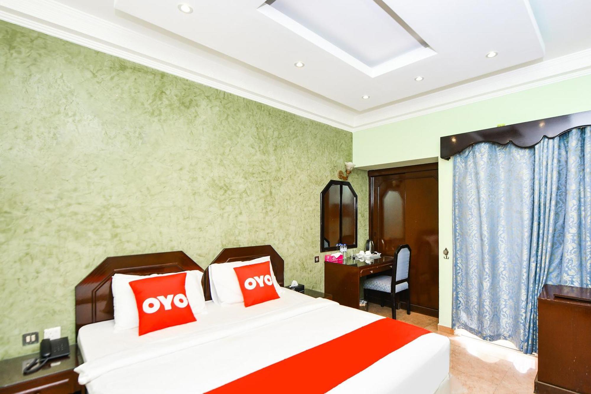 Oyo 137 Marina Hotel Muscat Luaran gambar